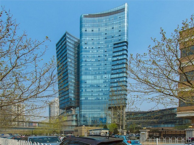 南通漳年发铆接机